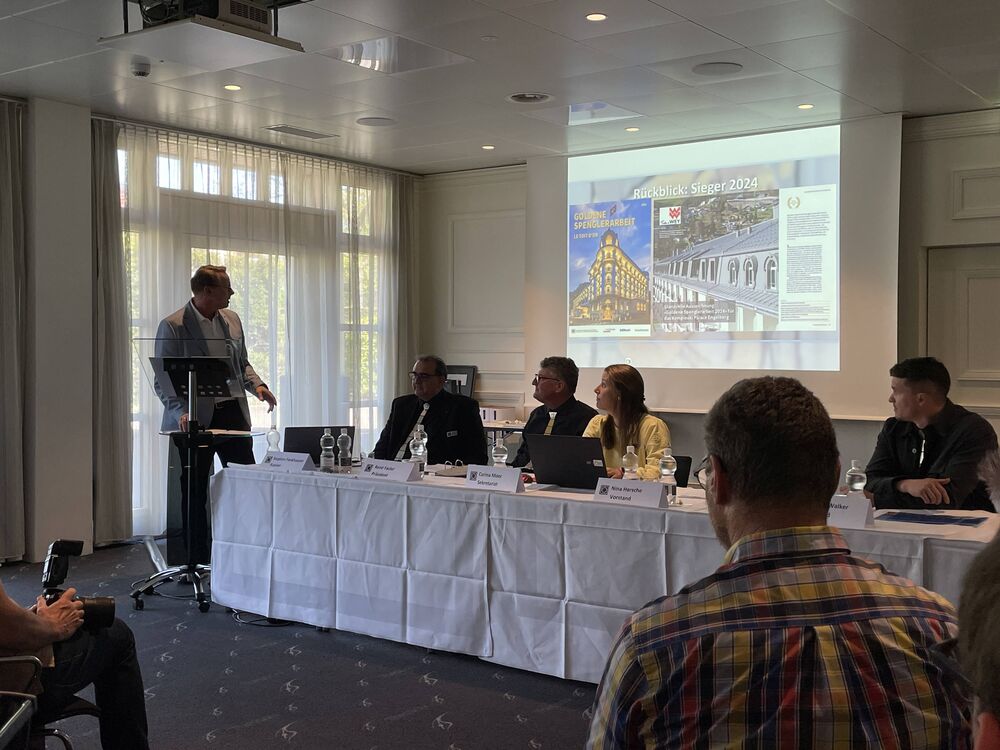 Stephan Muntwyler informiert zu Goldene Spenglerarbeit 2027.